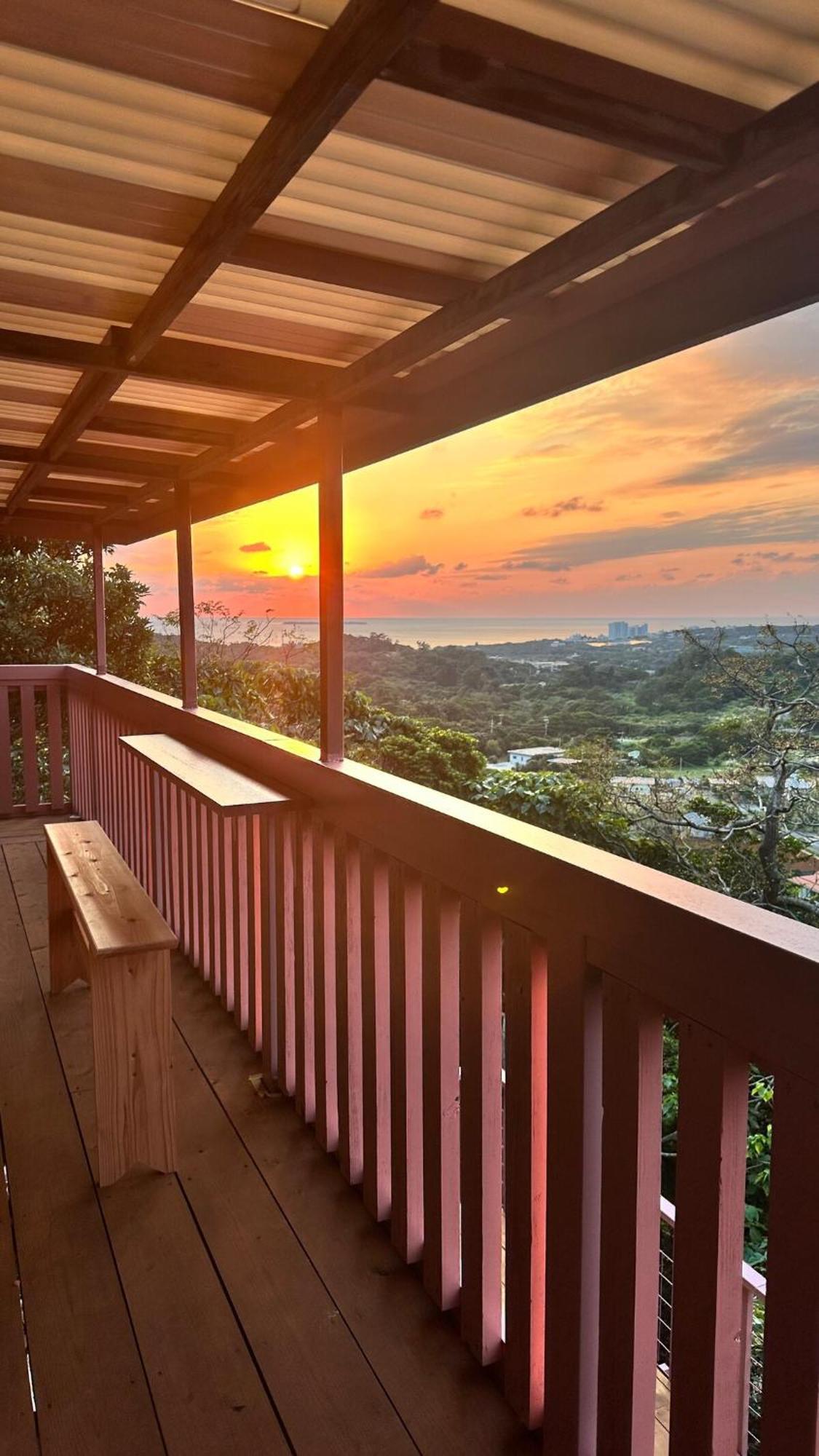 Casablanca Vacation House, 3 Floors, Billiards, Golden View Motobu Exteriör bild